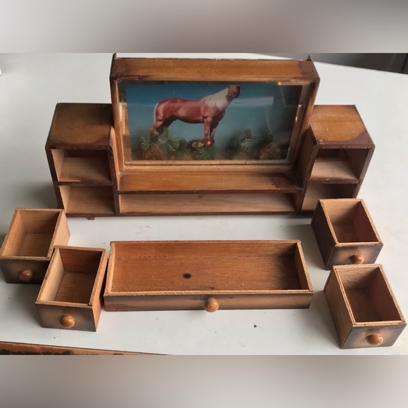 Tiny Vanity Jewelry Box With 
Lenticular 3D Horse Post Card Frame Made Japan - Picture 3 of 11